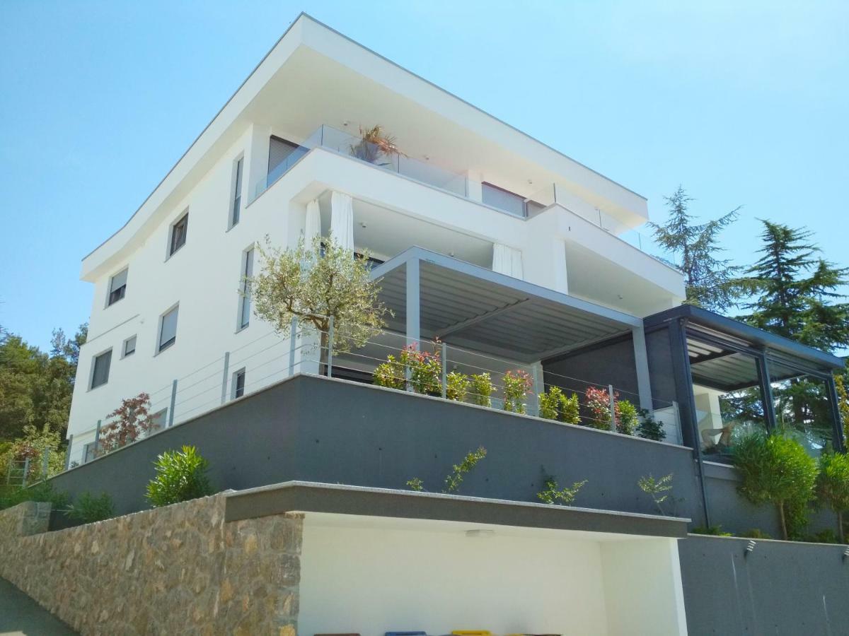 Pipe Apartment